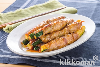 写真:ご飯がすすむ!甘辛だれのズッキーニ肉巻き
