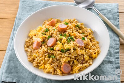 写真:ヘルシー素材で!オートミールチャーハン