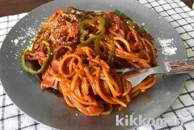 写真:ナポリタン(山本ゆりさん・リコピンリッチ トマト飲料使用)