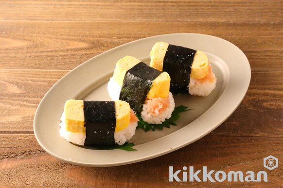 ジューシーだし巻きの明太おにぎりのレシピ つくり方 キッコーマン ホームクッキング