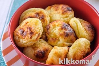 お餅とホットケーキミックスで 簡単もちもちポンデケージョのレシピ つくり方 キッコーマン ホームクッキング