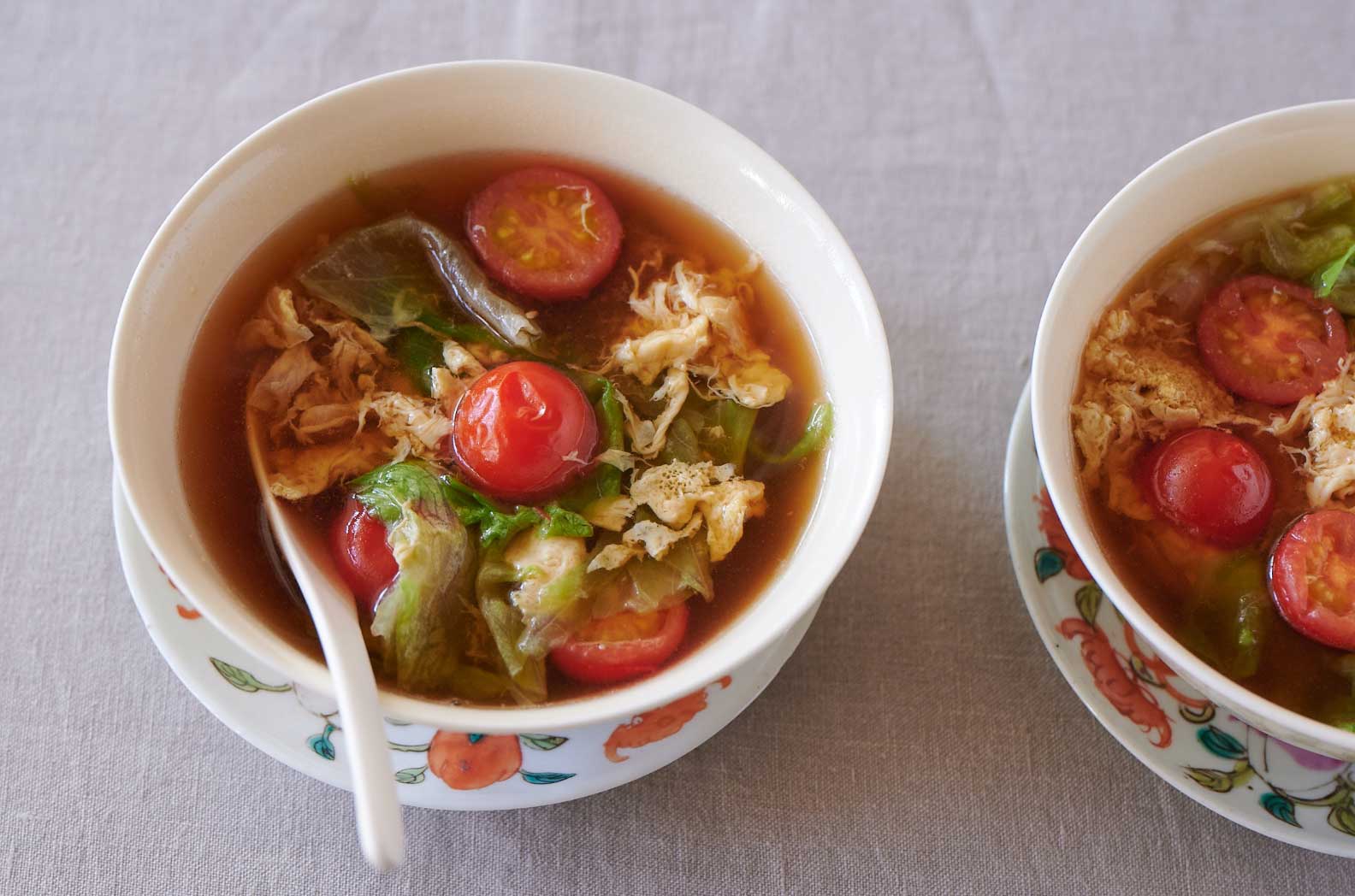 写真：トマトと卵の中華風スープ