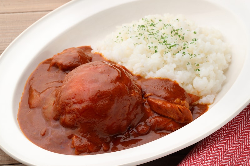 写真：丸ごとトマトのチキンカレー