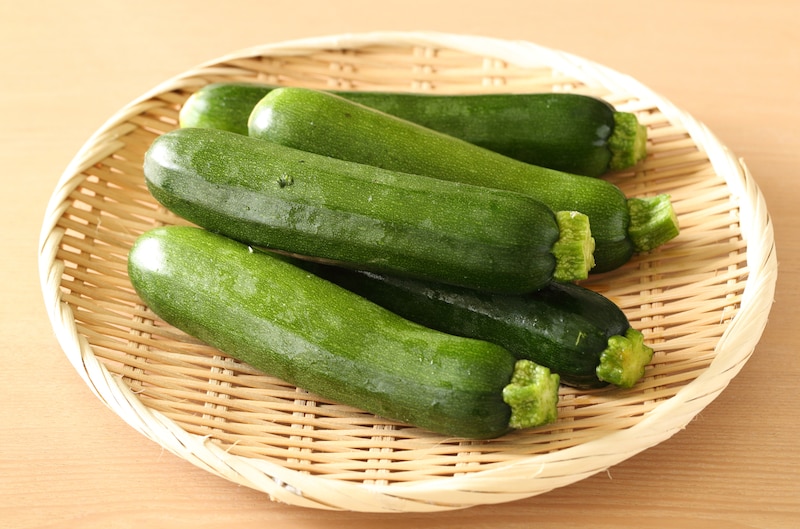 ズッキーニは生で食べられる?おすすめの食べ方や保存方法を紹介