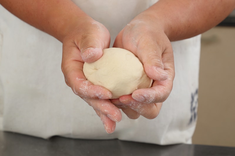 写真：団子状に丸める