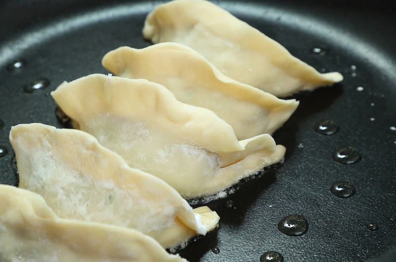 写真：強火にかける