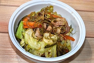 剣山ワカメの野菜炒め